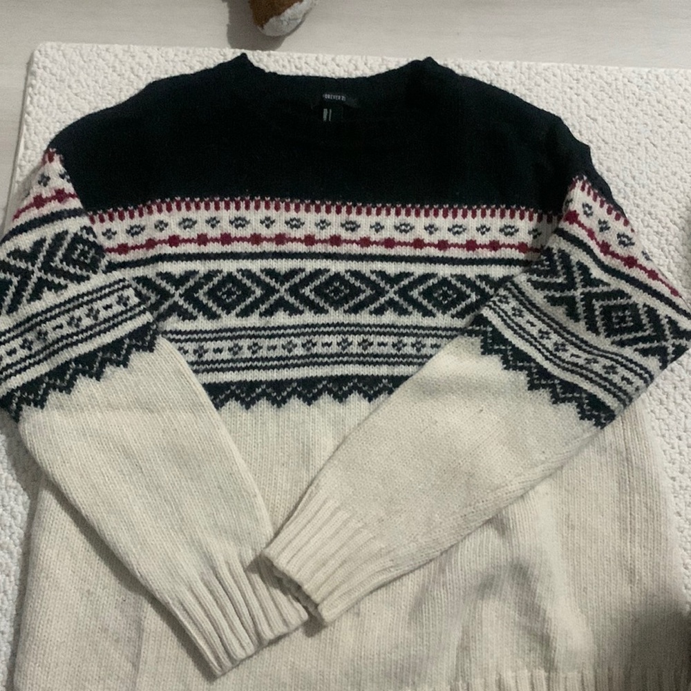 knit sweater